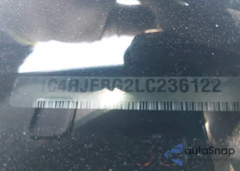 2020 Jeep Grand Cherokee Limited 4X4 from USA, damaged, VIN 1C4RJFBG2LC236122